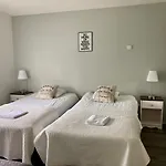 Lejlighed Huoneistomajoitus Koto, Laatulomat